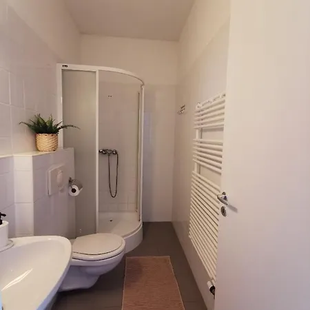 Hid Ifjusagi Szallo Dunaújváros