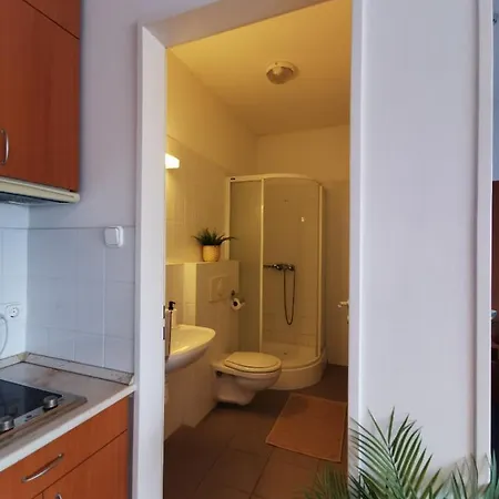 Hid Ifjusagi Szallo Dunaújváros